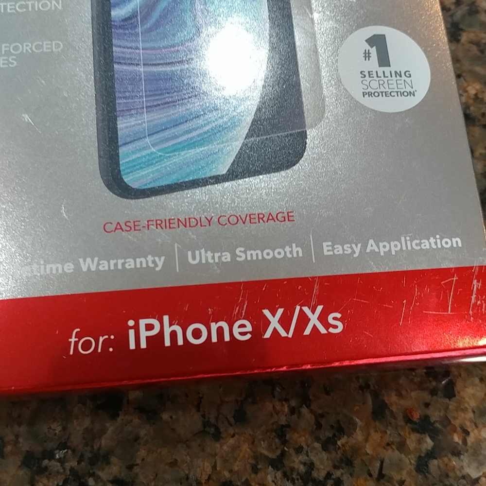 Screen Protector - Picture 5 of 6
